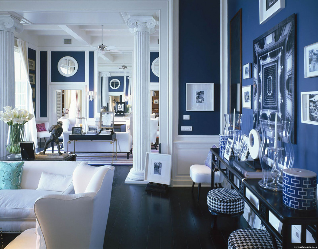 other-design-inspiring-large-open-navy-blue-bedroom-with-white-wing-couch-as-well-as-mirror-dresser-and-rounded-stool-in-luxury-interior-venetian-designs-soothing-navy-blue-bedroom-with-wall-decoratio