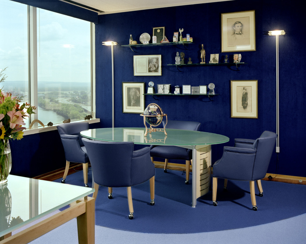 royal-blue-living-room-interior-design-ideas